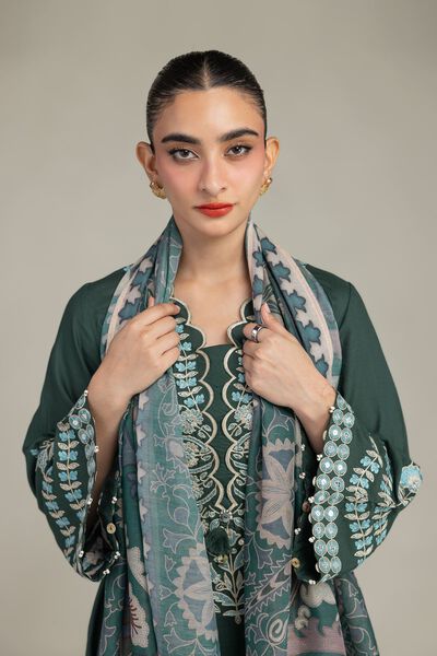 Embroidered | Mesuri | Green Floral Dupatta | USD 30.00