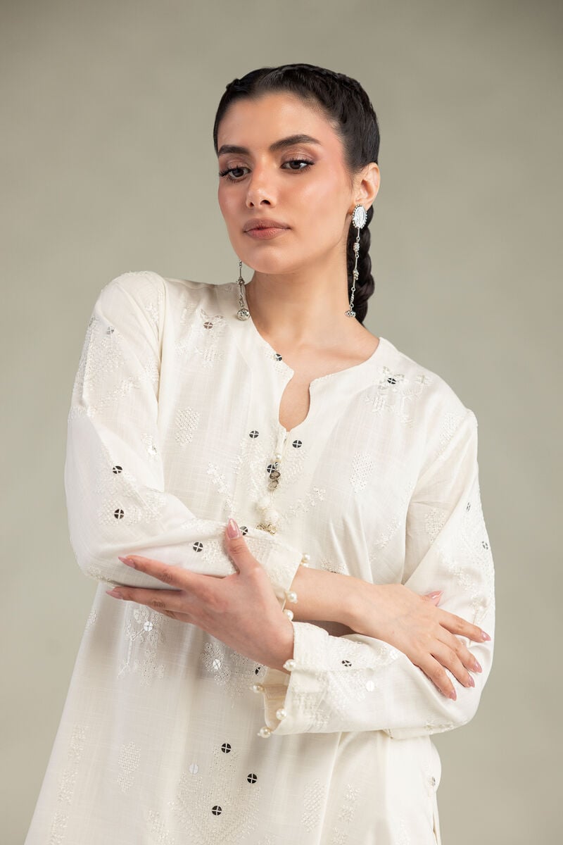 Embroidered | Raw Silk | Floral Silk Kurta | USD 60.00