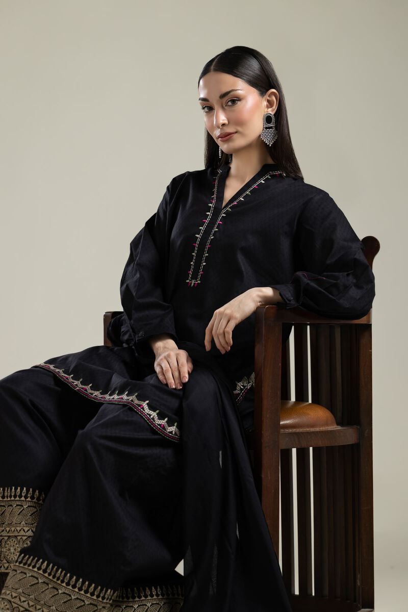 Embroidered | Lawn | Black Lawn Dupatta | USD 30.00