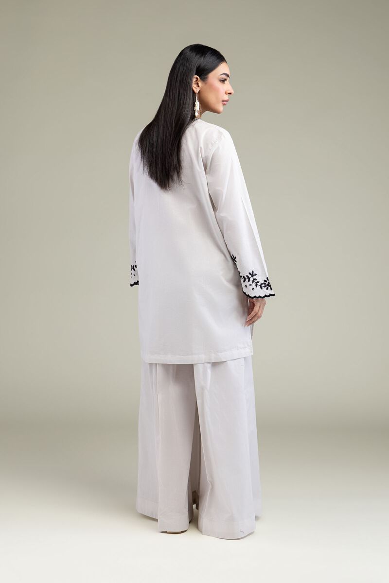 Embroidered | Cambric | Floral V-Neck Kurta | USD 35.00