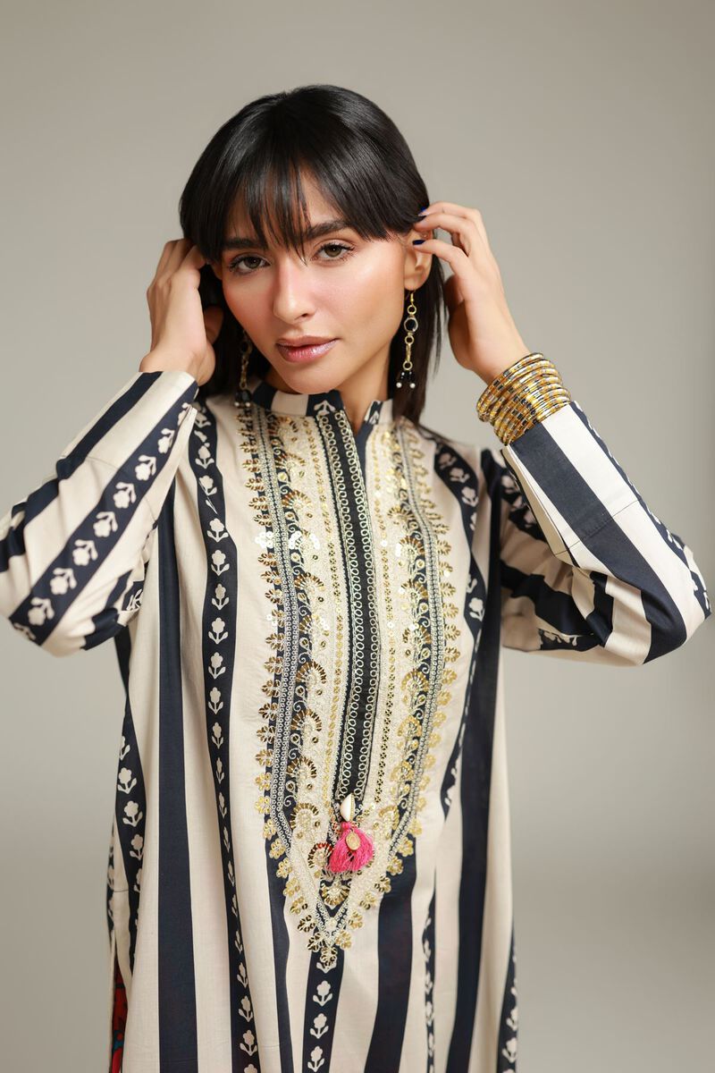 Embroidered | Cambric | Floral Cambric Kurta | USD 35.00
