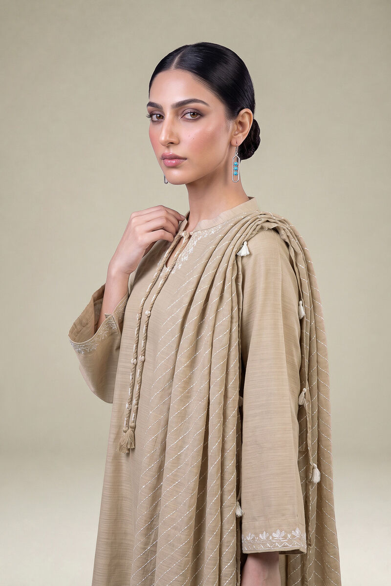 Embroidered | Light Khaddar | Beige Khaddar Dupatta | USD 35.00