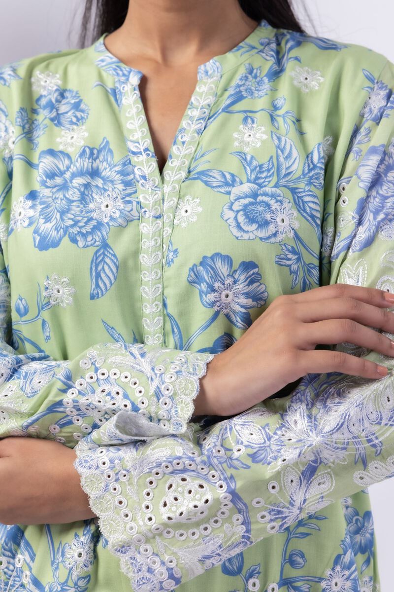 Embroidered | Crosshatch Raw Silk | Kurta | USD 75.00