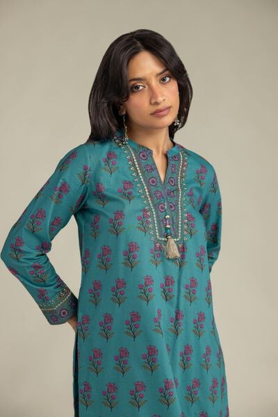 Embroidered | Cambric | Floral Cambric Kurta | USD 40.00
