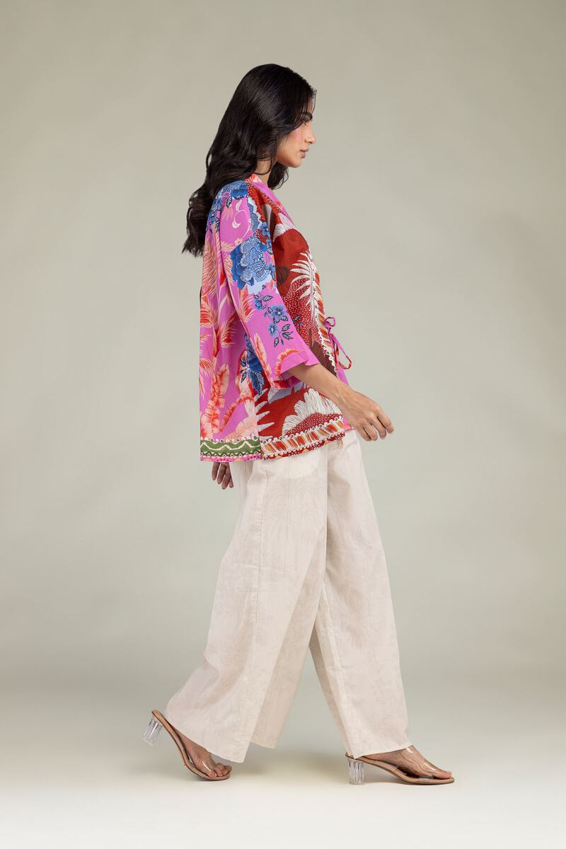 https://us.khaadi.com/dw/image/v2/BJTG_PRD/on/demandware.static/-/Sites-khaadi-master-catalog/default/dwc8fe1759/images/hi-res/6-26-208-b-c1_multi_1.jpg?sw=800&sh=1200