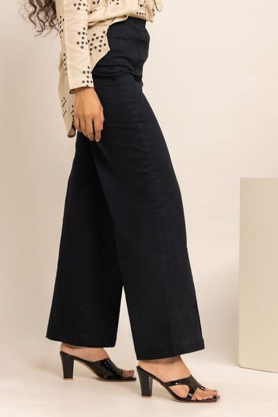  | Trousers | USD 20.00