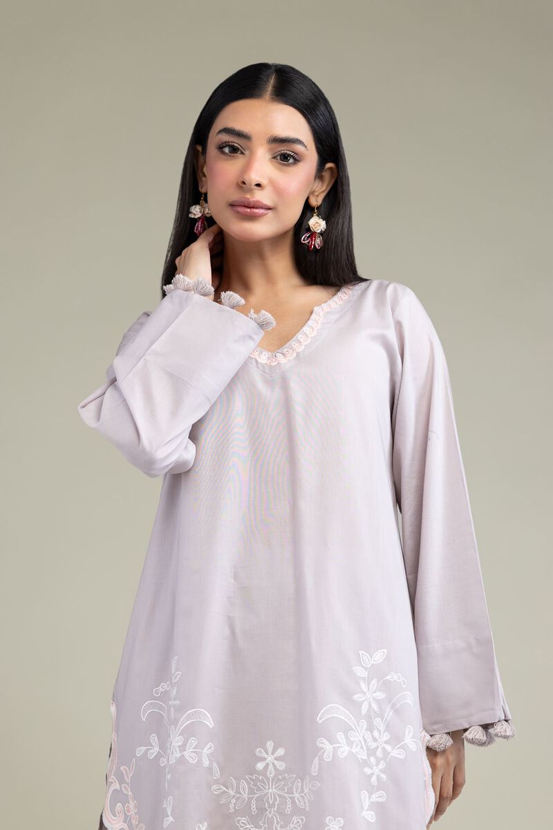 Embroidered | Cambric | Floral Cambric Kurta | USD 35.00