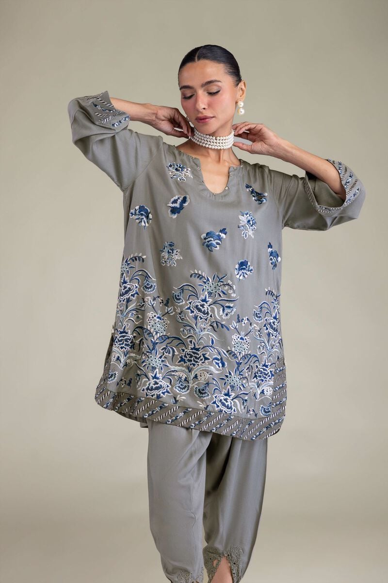 Embroidered | Raw Silk | Floral Silk Kurta | USD 60.00