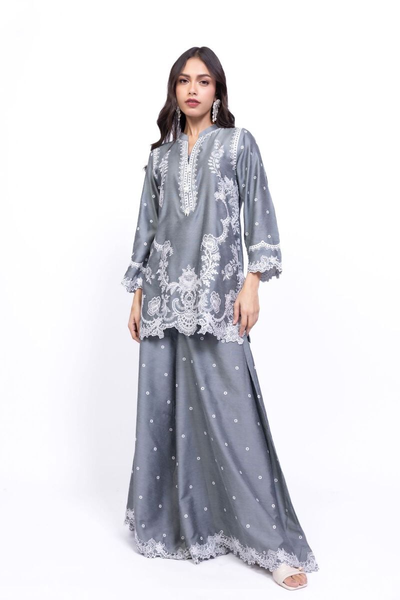 Embroidered | Raw Silk | Kurta | USD 45.00