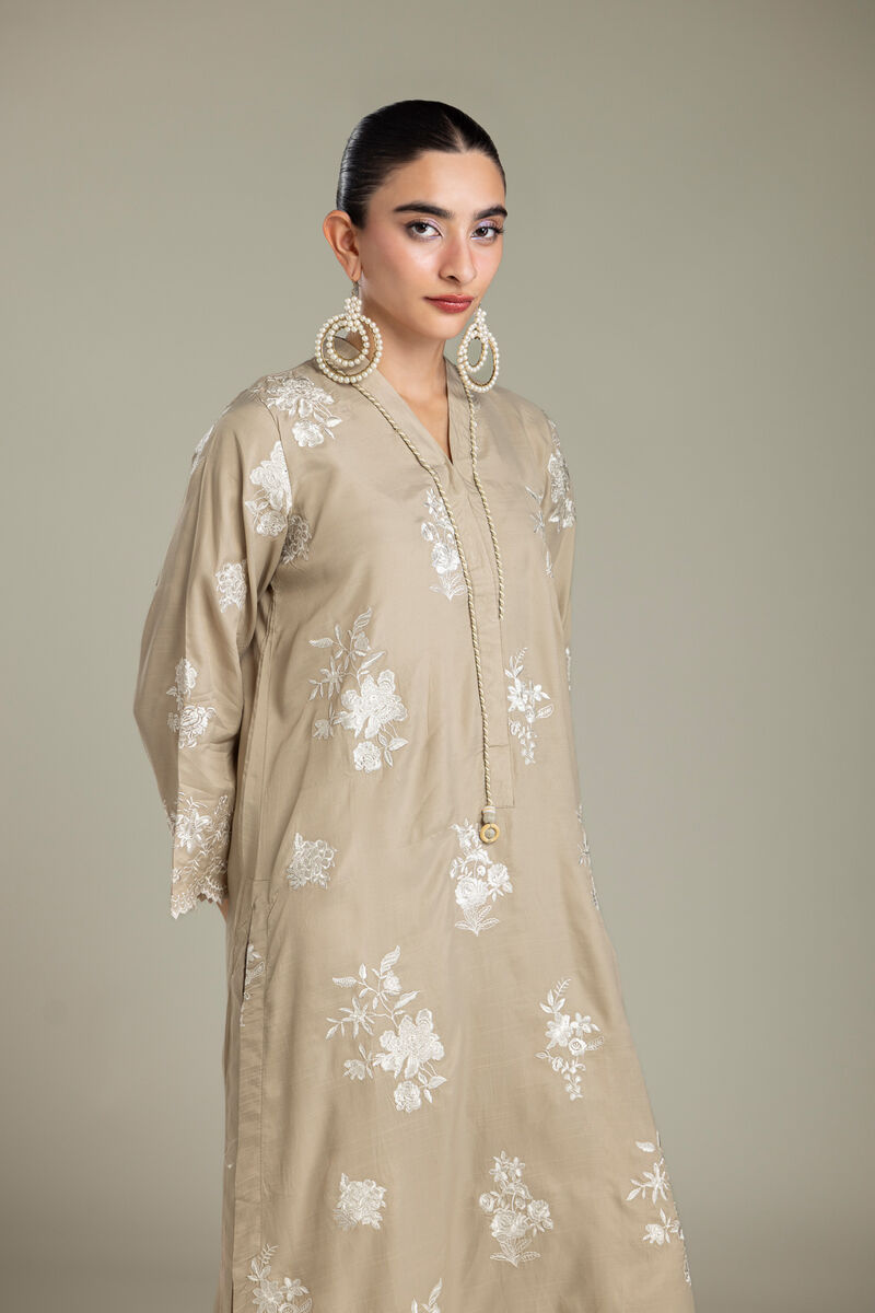Embroidered | Raw Silk | Embroidered Silk Kurta | USD 70.00