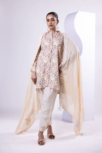 Embroidered | Russian Raw Silk | Kurta | USD 60.00
