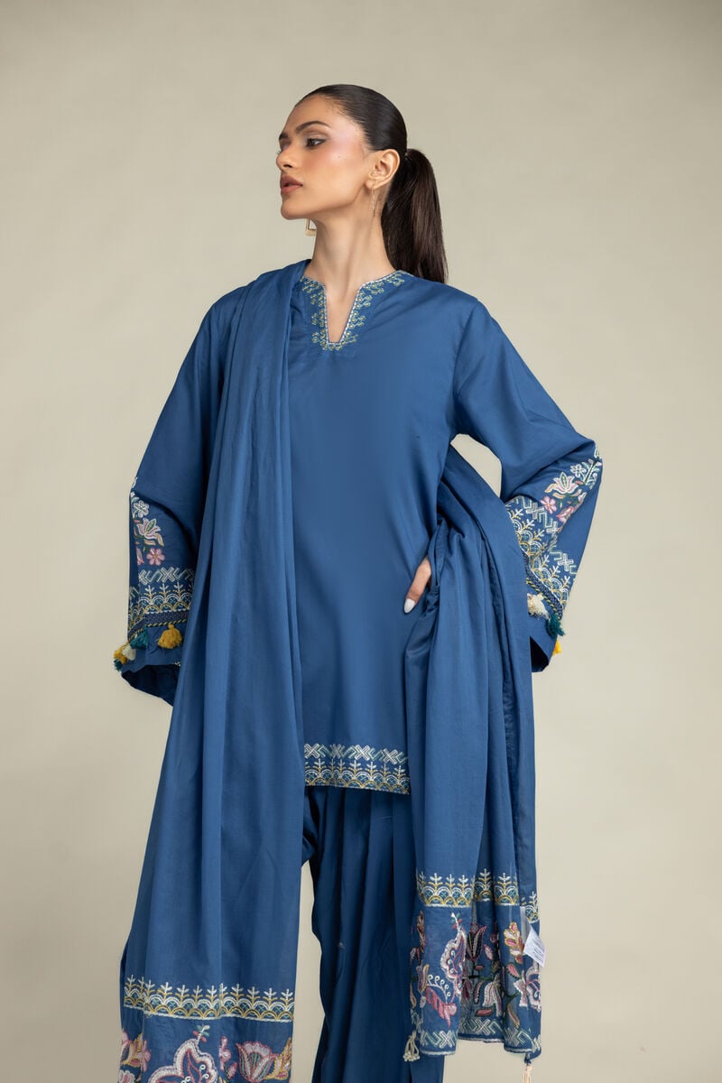Embroidered | Lawn | Floral Blue Dupatta | USD 40.00