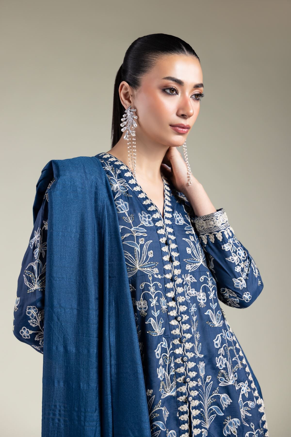 【美品】SATOKA Calla Navy Buy Navy Silk Set | 0.0 N/A | 5-26-104-F-C-VG_MULTI | Khaadi