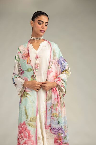 Embroidered | Mesuri | Mesuri Floral Dupatta | USD 30.00