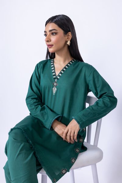  | Kurta | Embroidered | USD 30.00