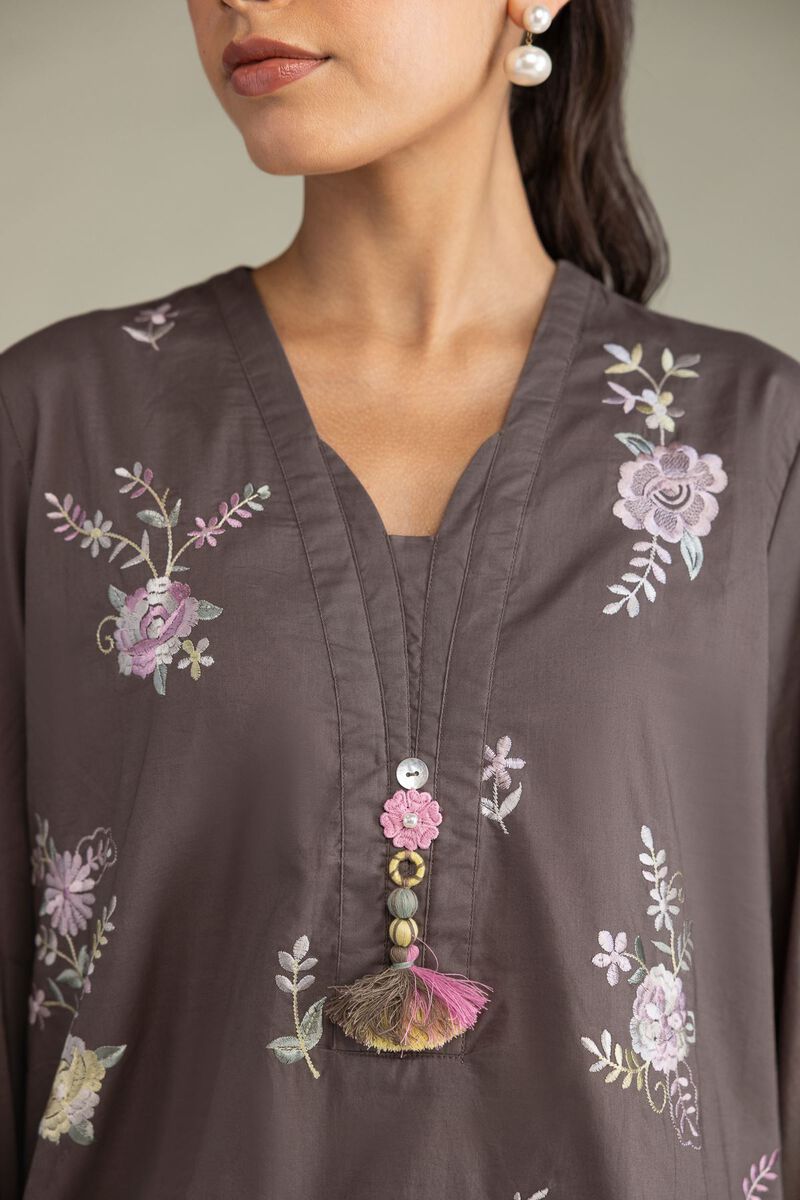 Embroidered | Cambric | Floral V-Neck Kurta | USD 40.00