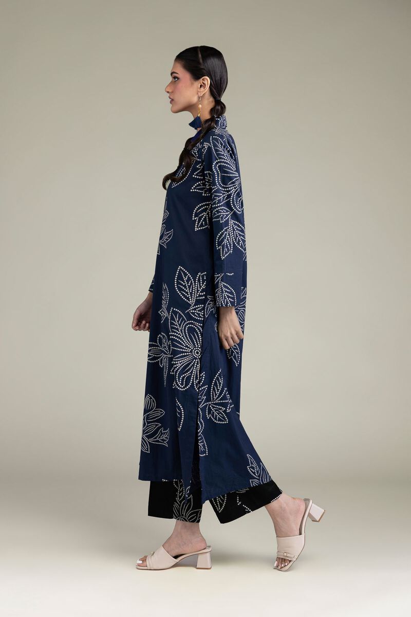 https://us.khaadi.com/dw/image/v2/BJTG_PRD/on/demandware.static/-/Sites-khaadi-master-catalog/default/dwd607b82a/images/hi-res/25-10-11e1-01bb_multi_1.jpg?sw=800&sh=1200