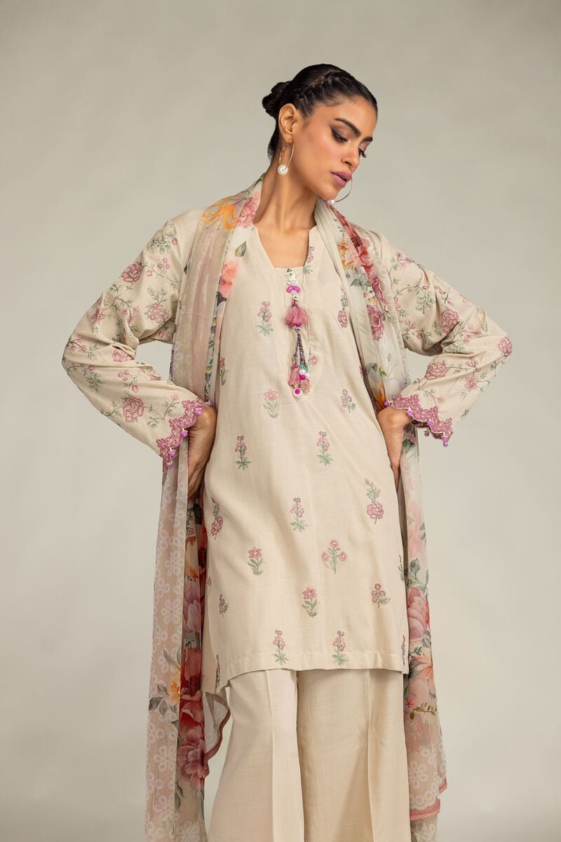 https://us.khaadi.com/dw/image/v2/BJTG_PRD/on/demandware.static/-/Sites-khaadi-master-catalog/default/dwd7f18df9/images/hi-res/2-26-306-a-f1_multi_1.jpg?sw=800&sh=1200