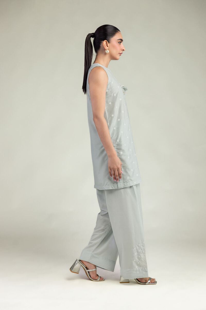 Embroidered | Arabic Lawn | Lawn Sleeveless Kurta | USD 35.00
