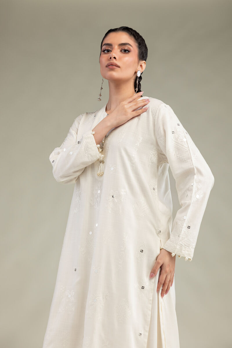 Embroidered | Raw Silk | Floral Silk Kurta | USD 60.00