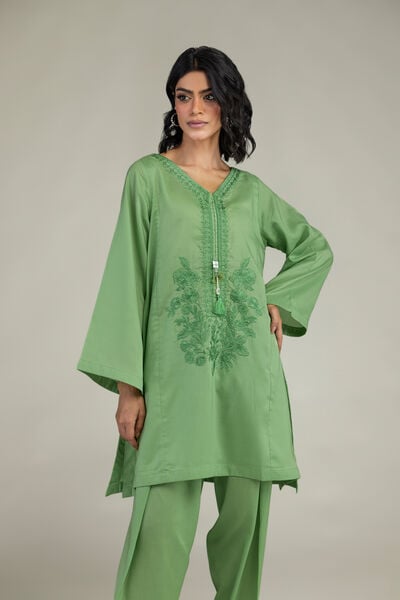 Embroidered | Lyocell | Green V-Neck Kurta | USD 40.00