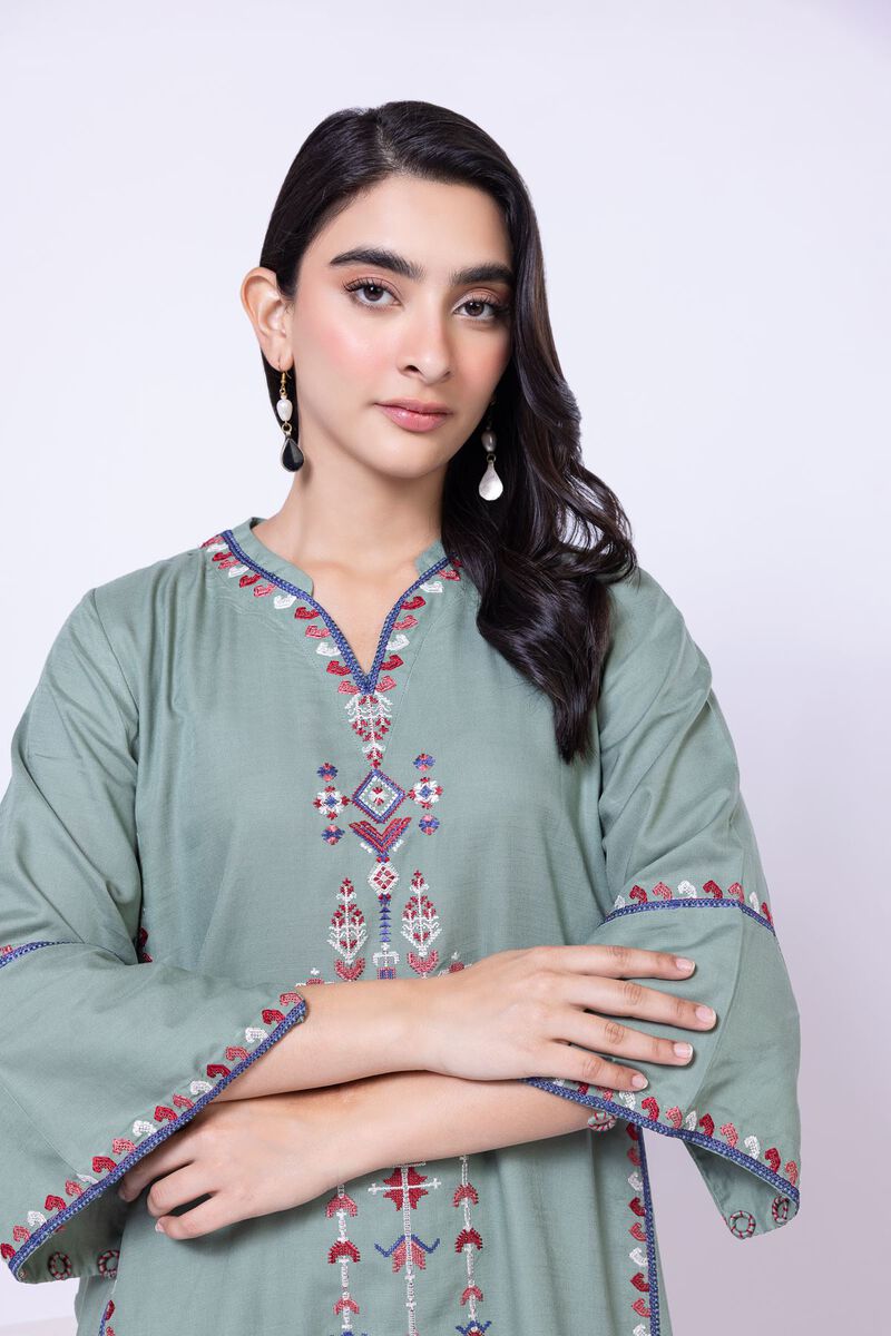 Embroidered | Dull Raw Silk | Kurta | USD 35.00