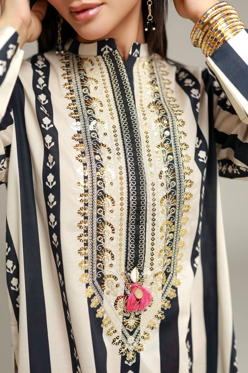 Embroidered | Cambric | Floral Cambric Kurta | USD 35.00