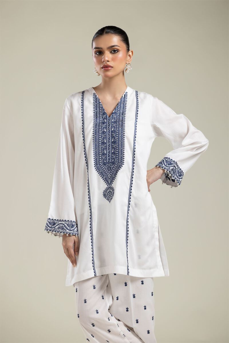 https://us.khaadi.com/dw/image/v2/BJTG_PRD/on/demandware.static/-/Sites-khaadi-master-catalog/default/dwdb8d9a5d/images/hi-res/1-26-106-a-b_multi_1.jpg?sw=800&sh=1200