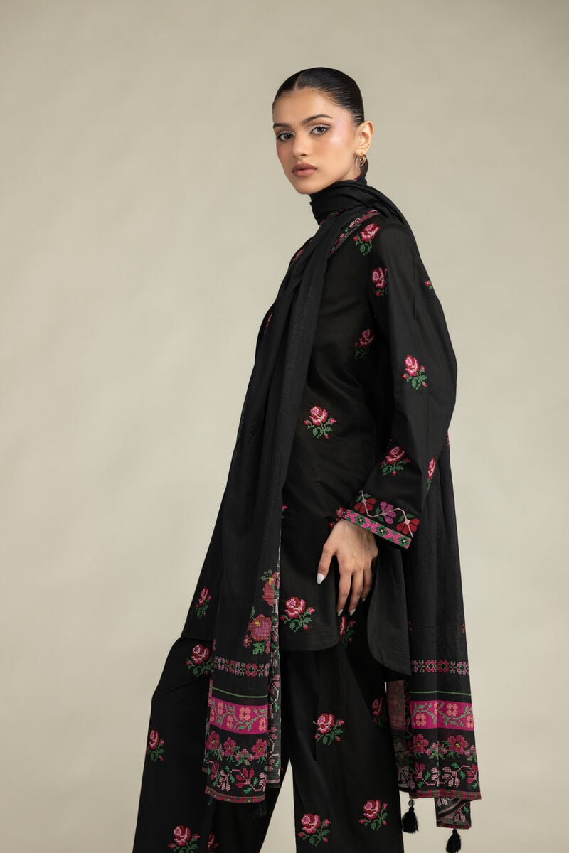 Embroidered | Lawn | Black Lawn Dupatta | USD 30.00
