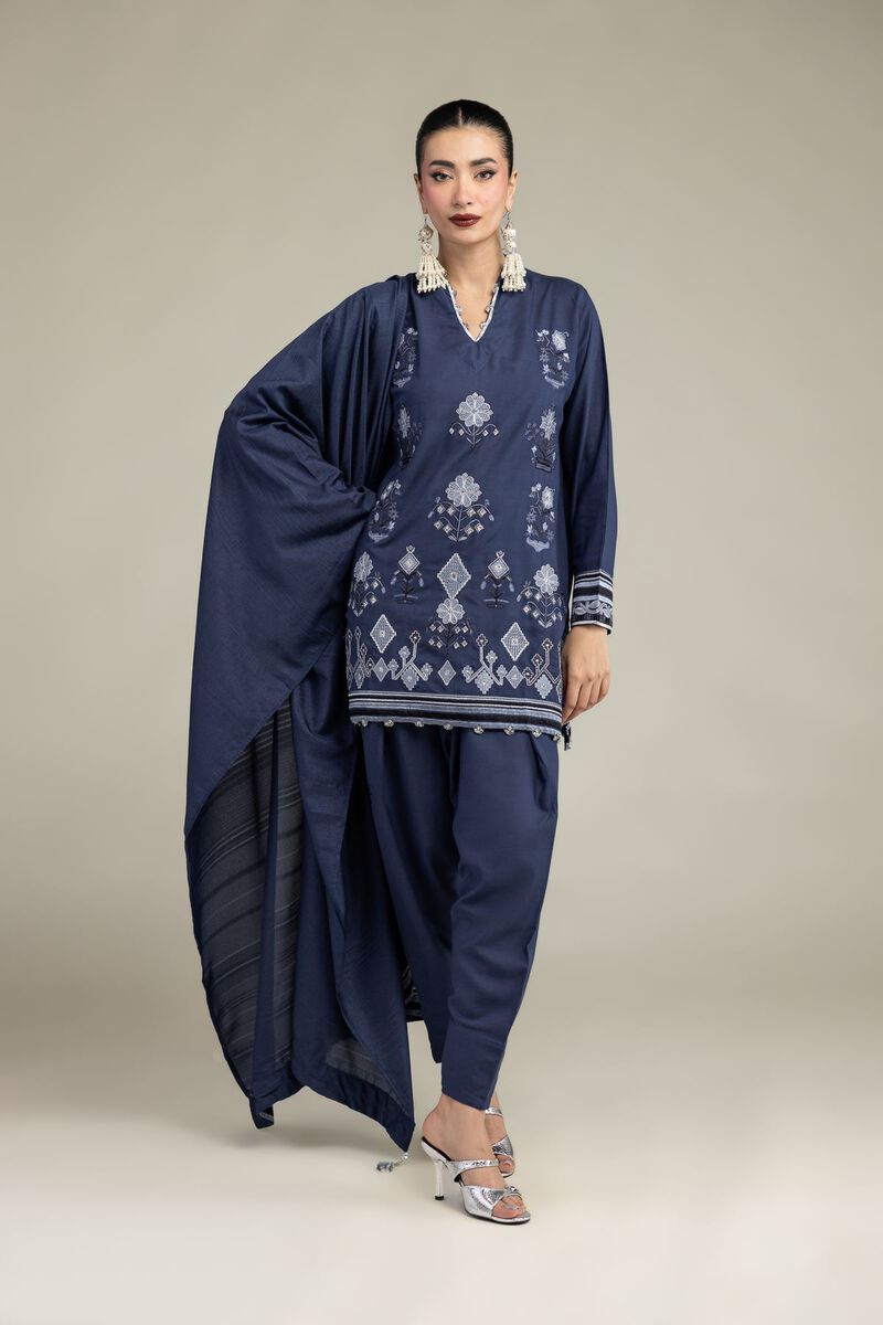 https://us.khaadi.com/dw/image/v2/BJTG_PRD/on/demandware.static/-/Sites-khaadi-master-catalog/default/dwde11d3bd/images/hi-res/2-26-207-c-h1_multi_1.jpg?sw=800&sh=1200