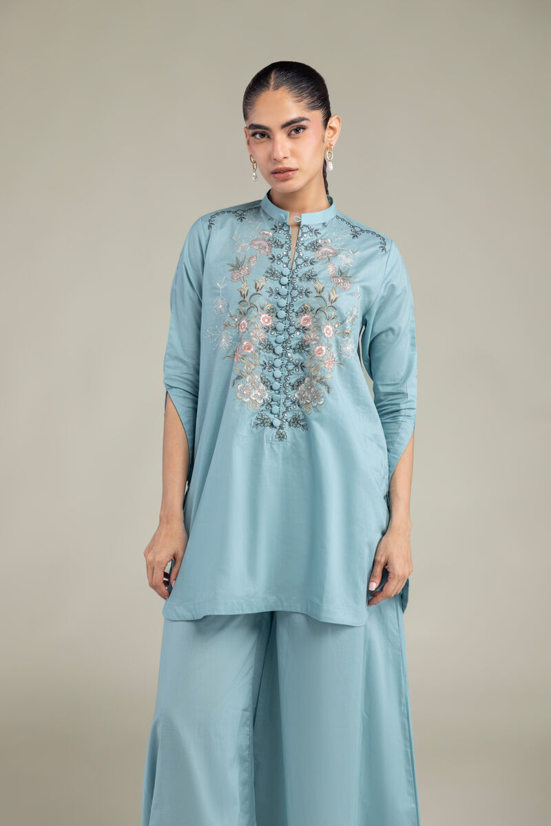 https://us.khaadi.com/dw/image/v2/BJTG_PRD/on/demandware.static/-/Sites-khaadi-master-catalog/default/dwde7650b6/images/hi-res/b1-2-26-109-a-b_multi_1.jpg?sw=800&sh=1200