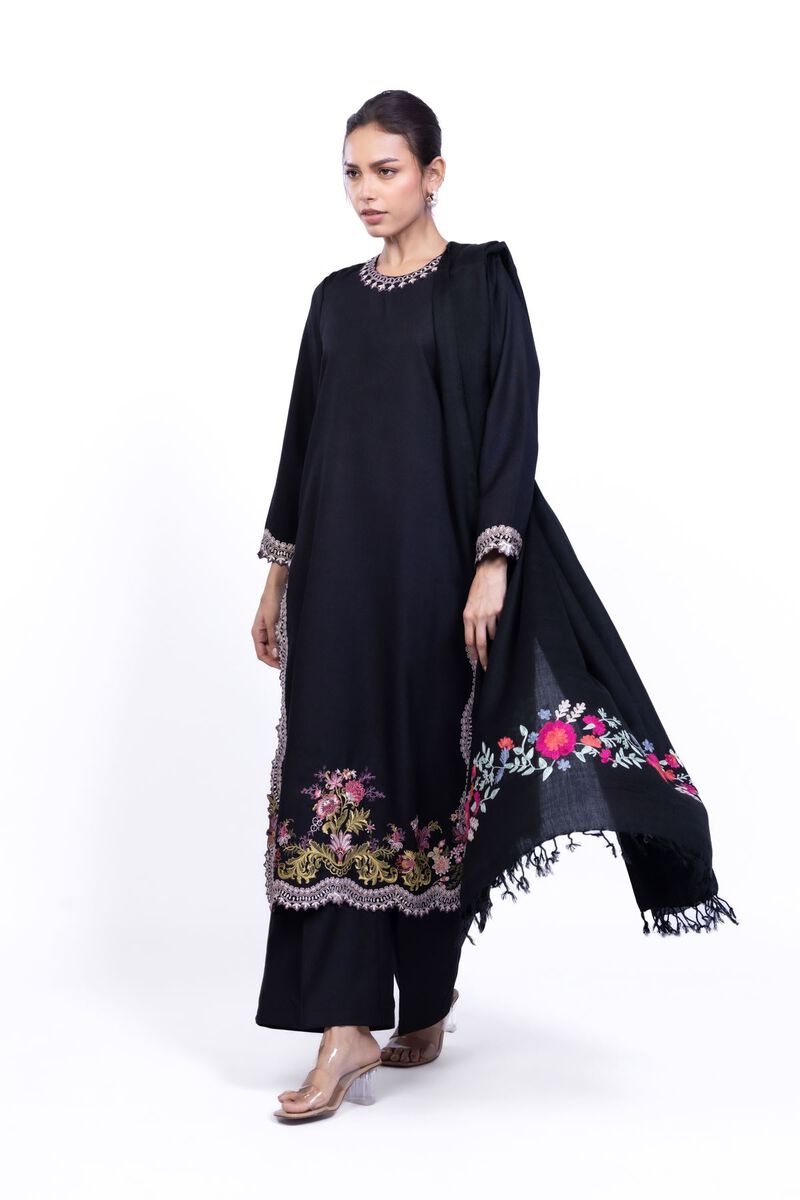https://us.khaadi.com/dw/image/v2/BJTG_PRD/on/demandware.static/-/Sites-khaadi-master-catalog/default/dwdeb69fa9/images/hi-res/25-09-11e2-03ba_multi_1.jpg?sw=800&sh=1200