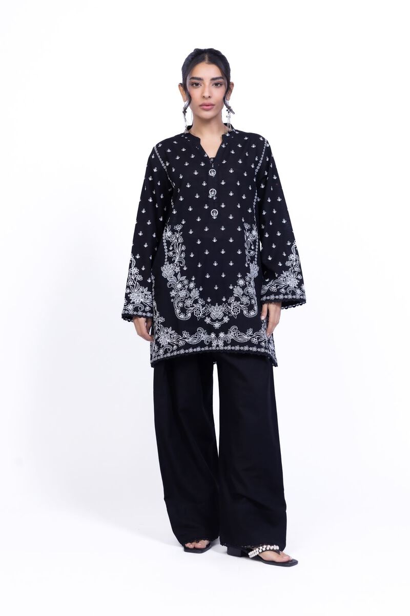 https://us.khaadi.com/dw/image/v2/BJTG_PRD/on/demandware.static/-/Sites-khaadi-master-catalog/default/dwded251c7/images/hi-res/25-08-11e15-05ba_multi_1.jpg?sw=800&sh=1200
