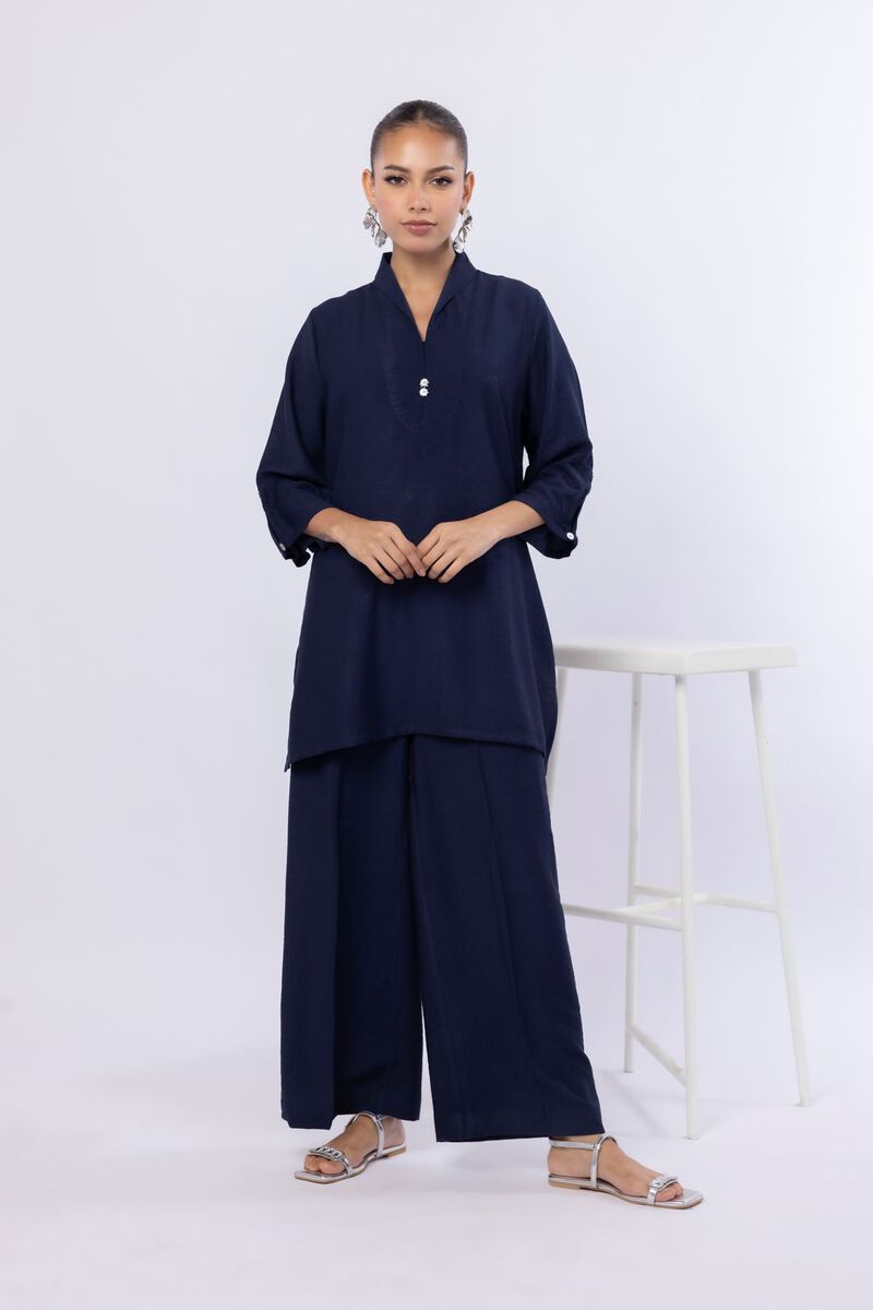 https://us.khaadi.com/dw/image/v2/BJTG_PRD/on/demandware.static/-/Sites-khaadi-master-catalog/default/dwe09a0817/images/hi-res/25-07-7e8-11ta_multi_1.jpg?sw=800&sh=1200