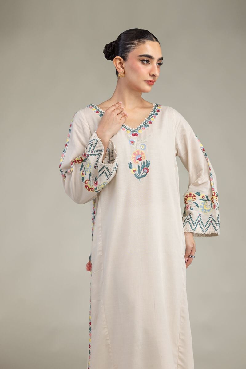 Embroidered | Raw Silk | Floral Silk Kurta | USD 55.00
