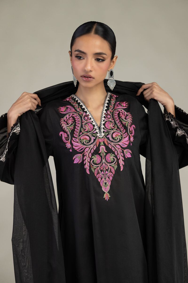 Embroidered | Lawn | Black Lawn Dupatta | USD 30.00
