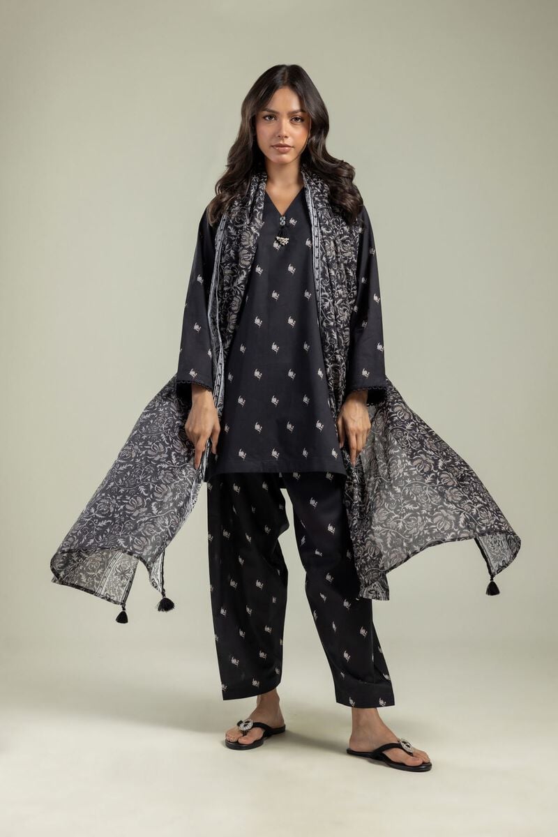 https://us.khaadi.com/dw/image/v2/BJTG_PRD/on/demandware.static/-/Sites-khaadi-master-catalog/default/dwe24a157f/images/hi-res/1-26-201-c-h_multi_1.jpg?sw=800&sh=1200
