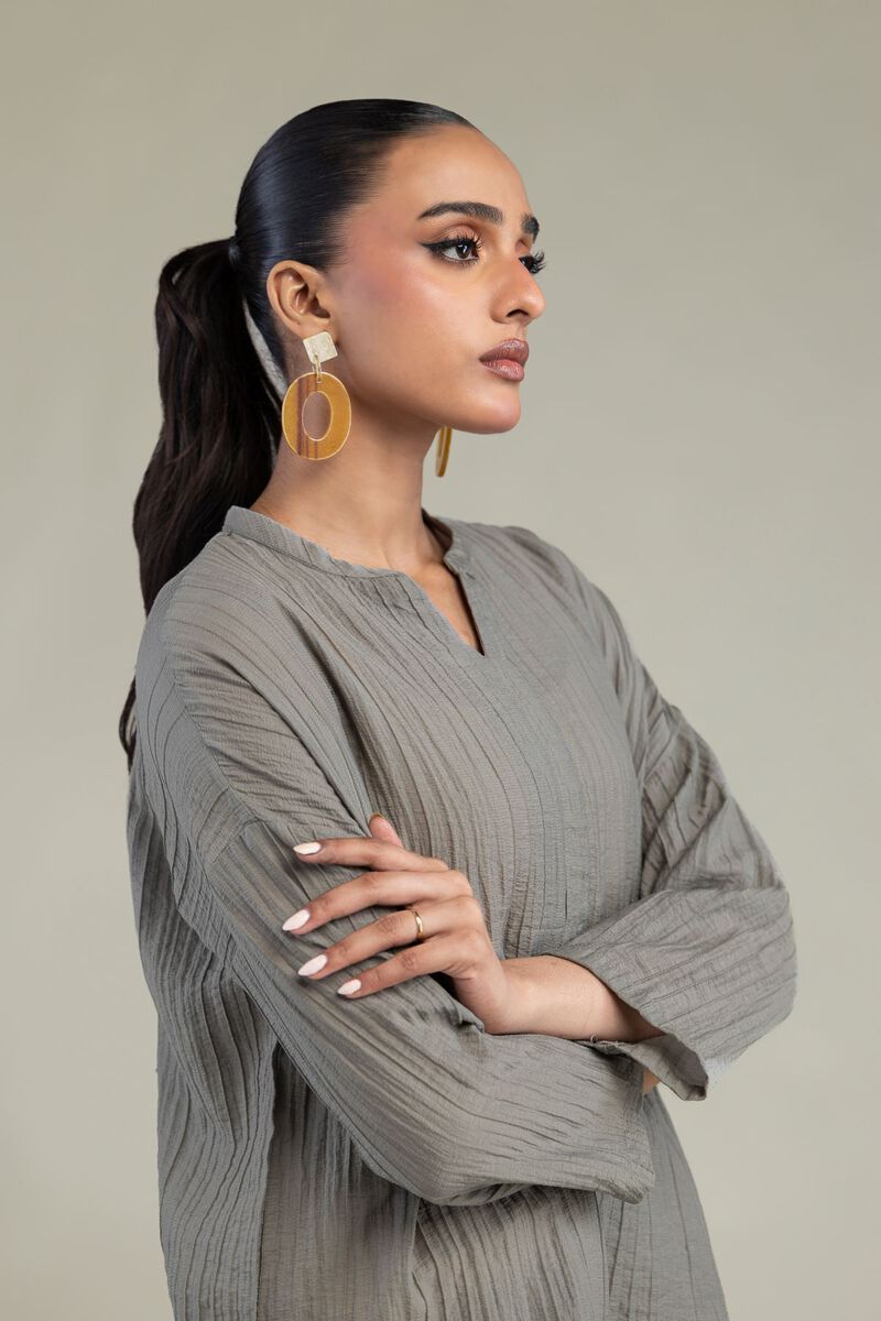 Dyed | Blended Crinkle | Crinkle V-Neck Blouse | USD 40.00