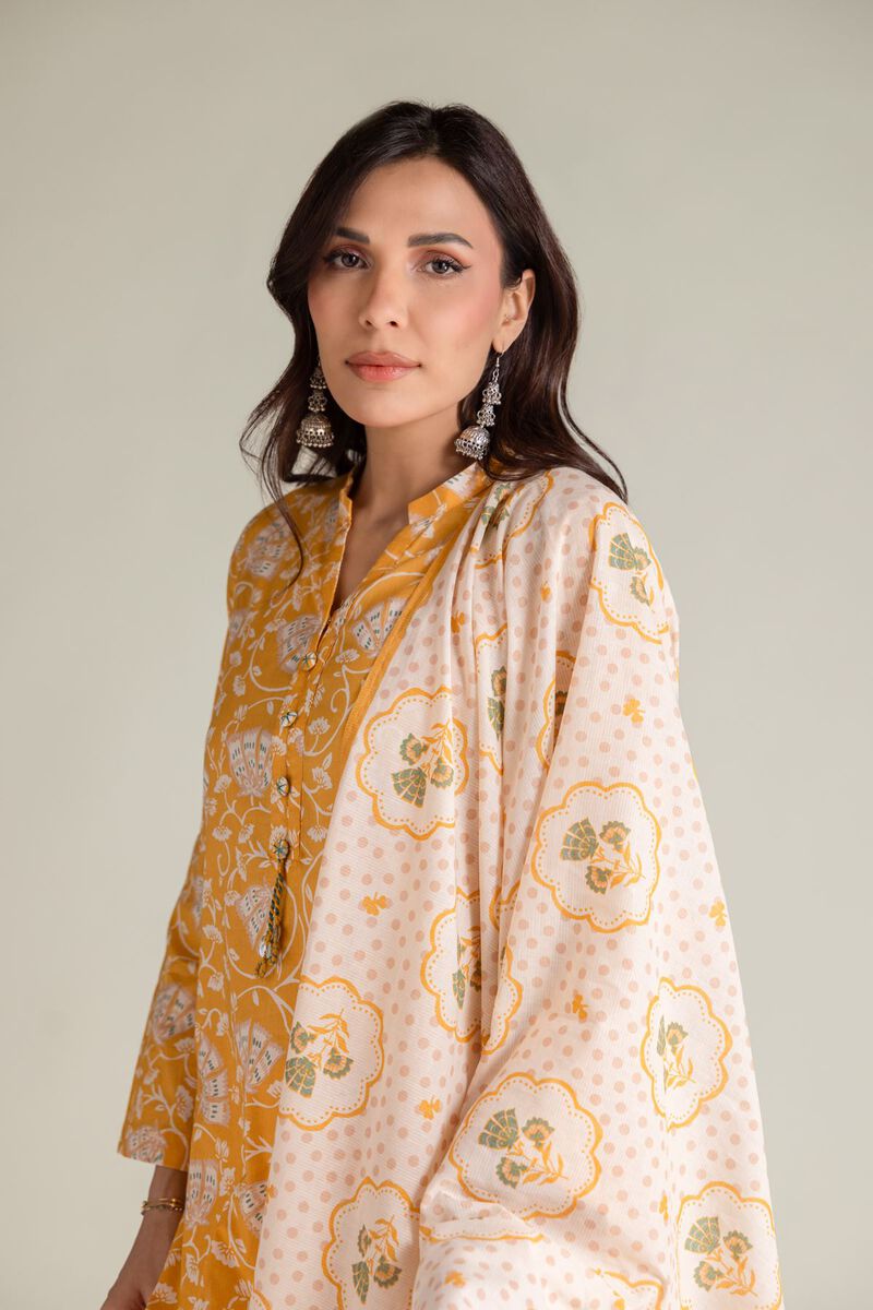 https://us.khaadi.com/dw/image/v2/BJTG_PRD/on/demandware.static/-/Sites-khaadi-master-catalog/default/dwe2bd9c2c/images/hi-res/1-26-139-c-g_multi_1.jpg?sw=800&sh=1200