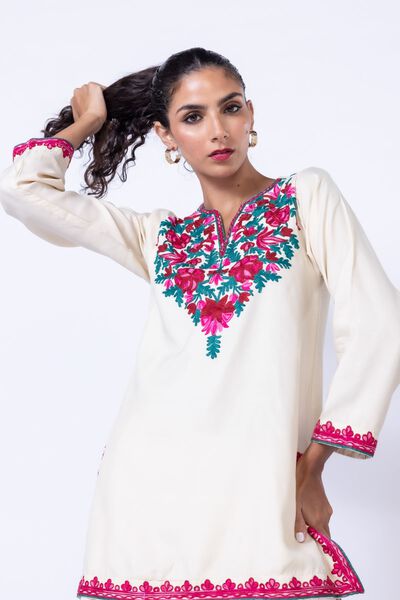  | Kurta | Embroidered | USD 50.00