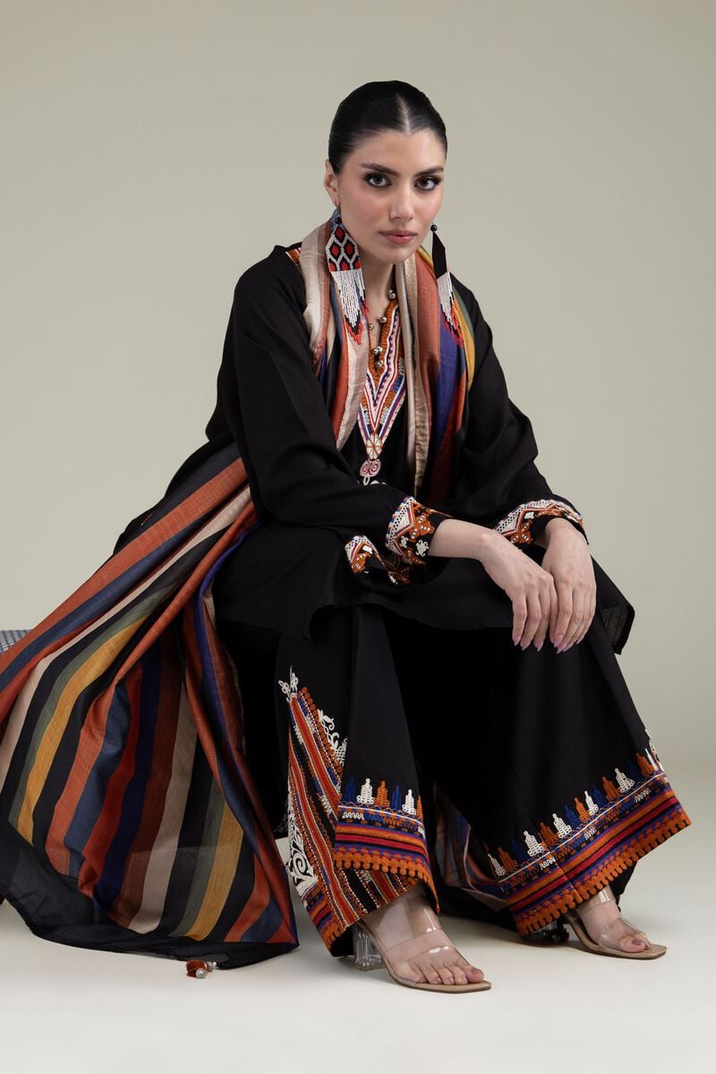 https://us.khaadi.com/dw/image/v2/BJTG_PRD/on/demandware.static/-/Sites-khaadi-master-catalog/default/dwe506a54f/images/hi-res/2-26-204-c-g1_multi_1.jpg?sw=800&sh=1200