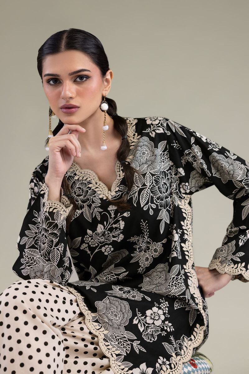 Embroidered | Cambric | Black Floral Kurta | USD 40.00