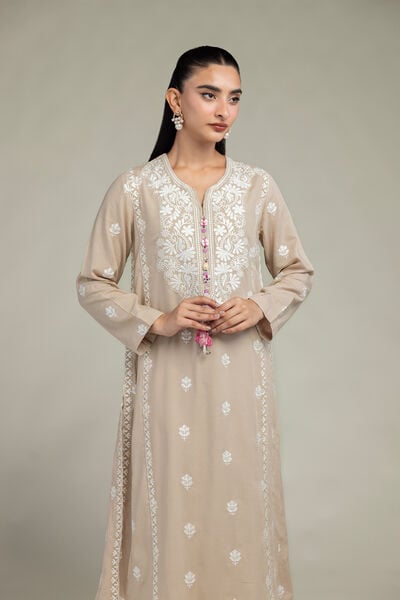 Embroidered | Raw Silk | Beige Embroidered Kurta | USD 45.00