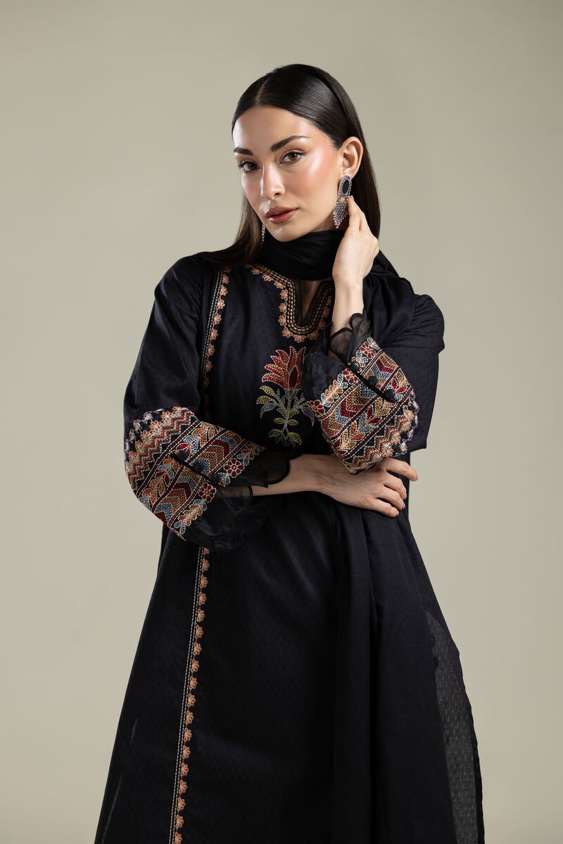 Embroidered | Lawn | Black Lawn Dupatta | USD 25.00