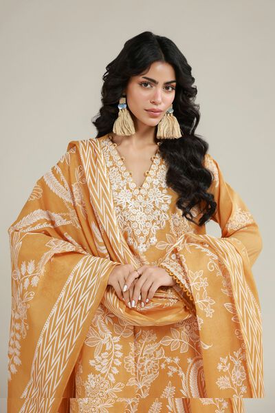 Printed | Lawn | Floral 3-Piece Suit | USD 70.00