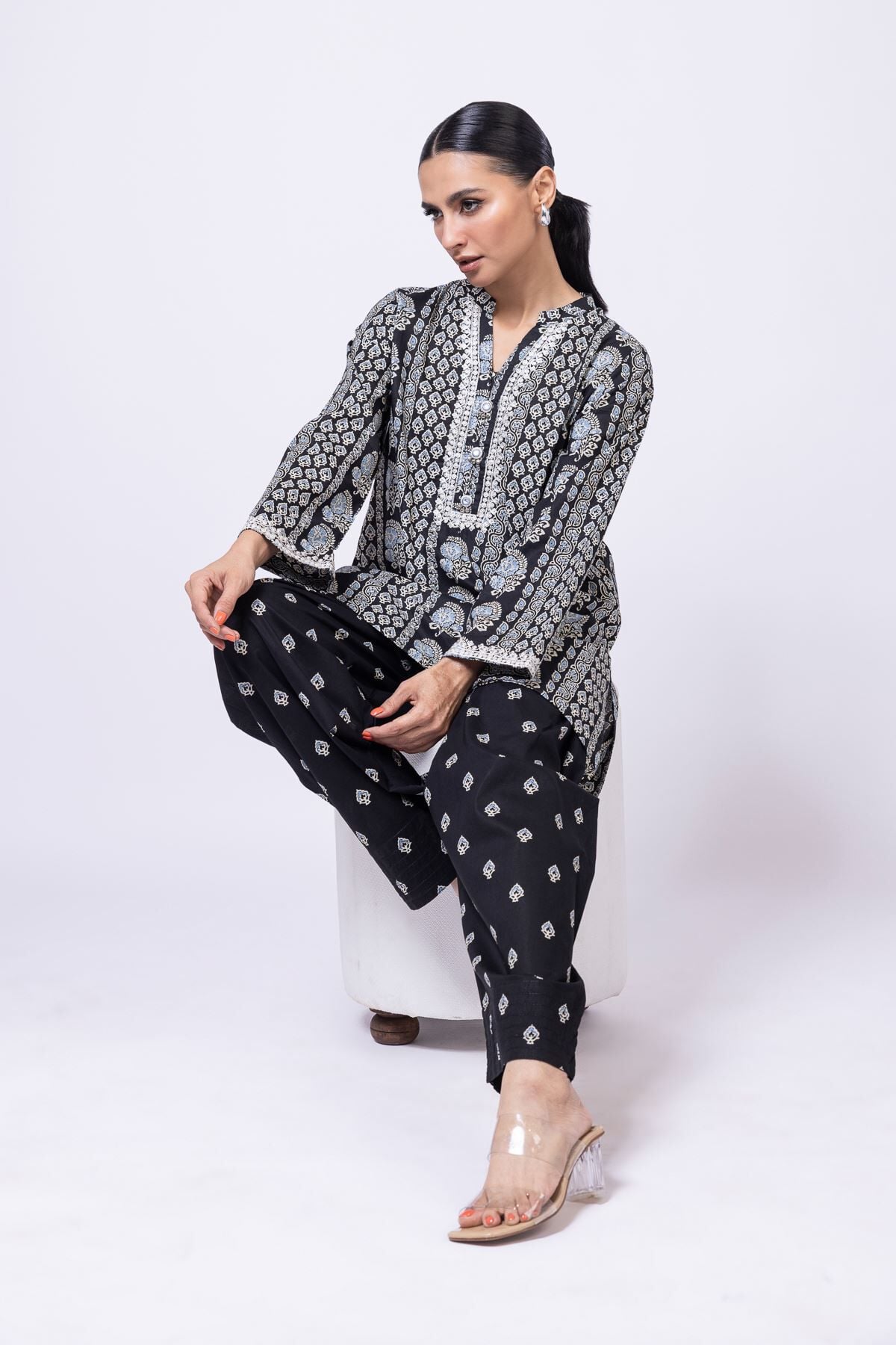 Buy Kurta | 0.0 N/A | OTD4-EX22-02TA-VG_MULTI | Khaadi United States