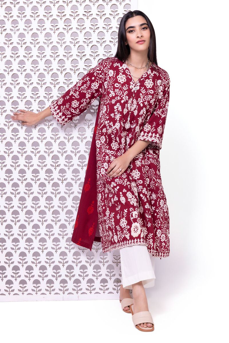 https://us.khaadi.com/dw/image/v2/BJTG_PRD/on/demandware.static/-/Sites-khaadi-master-catalog/default/dwe7aa7375/images/hi-res/eeb245117a_off-white_1.jpg?sw=800&sh=1200