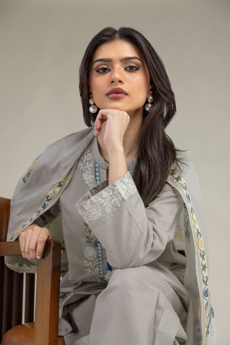 Embroidered | Cotton Net | Gray Floral Dupatta | USD 25.00