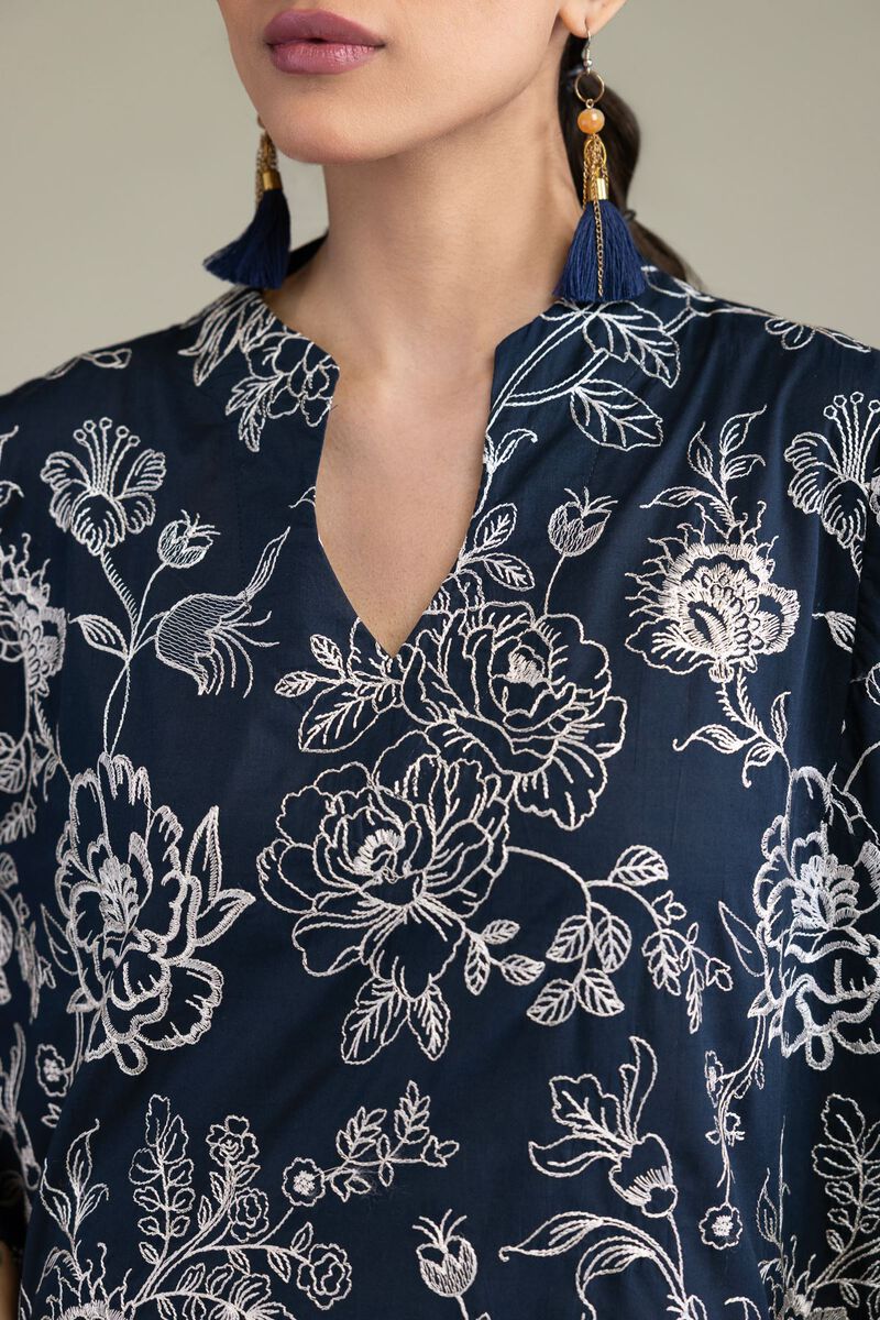 Embroidered | Cambric | Floral Threadwork Kurta | USD 40.00