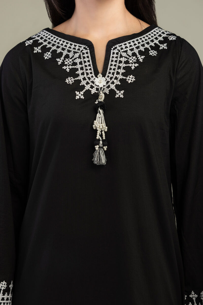 Embroidered | Cambric | Black V-Neck kurta | USD 35.00
